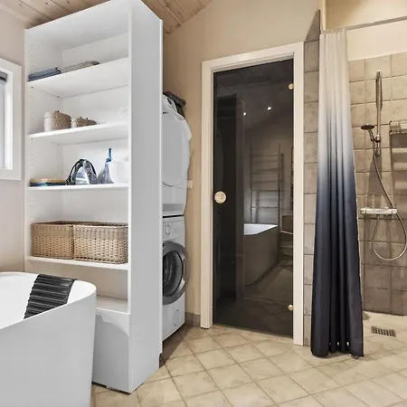 Bruni - 400m From The Sea By Interhome